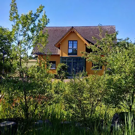 Das Gelbe Landhaus Tellig Exterior photo