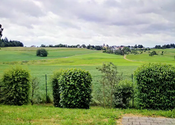 Das Gelbe Landhaus